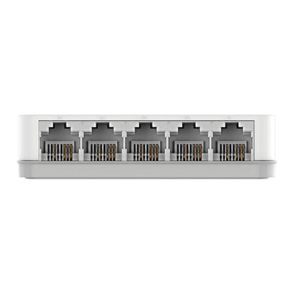 D-Link DES-1005C/E 5-Port Fast Ethernet Unmanaged Desktop Swit