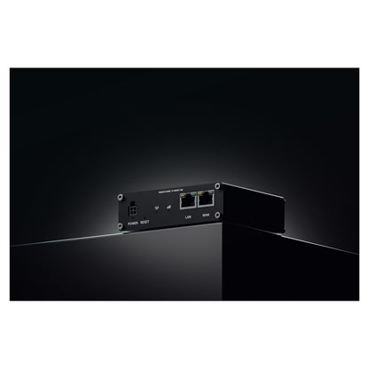 TELTONIKA NETWORKS RUTM30 DUAL SIM eSIM 5G/4G/LTE/3G Router