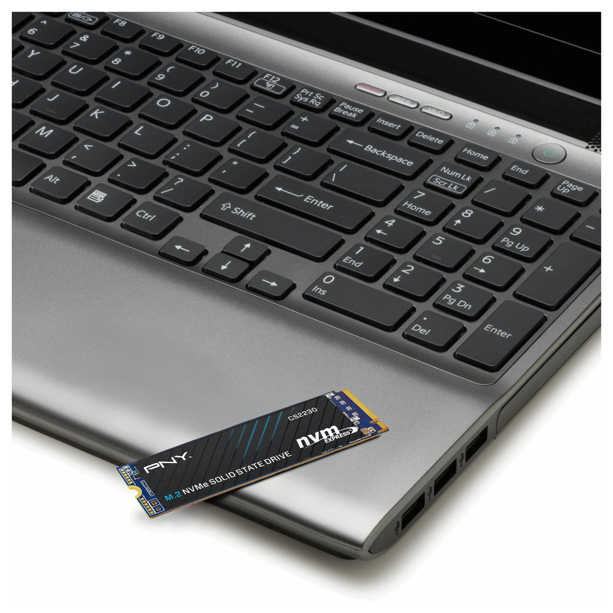 M.2 1TB PNY CS2230 M280CS2230-1TB-RB 0,307 DWPD M.2 2280 PCIe 3.0 x4 (NVMe) SSD 256bit AES