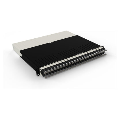 Patchbox patchbox.one Kabeleinzugssystem 8RU/STP (0,8 m) mit 24 Kassetten, Patchkabel Cat. 6a, U/FTP, PoE, Kabel schwarz