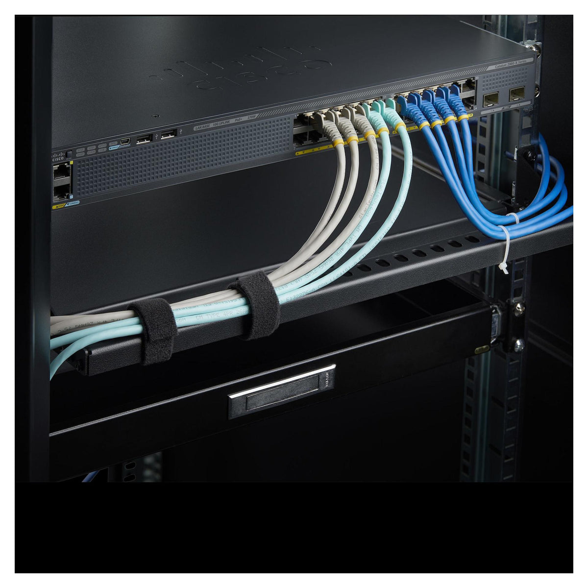 1U rack cable guide with adjustable depth, cable guide bracket