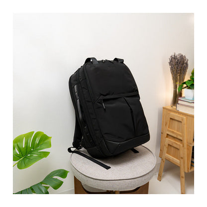 Targus 15.6" Lightweight Travel Backpack -Black