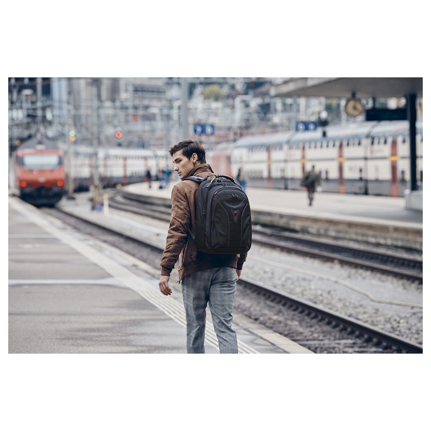 WENGER Carbon Notebook Rucksack fuer 15.6 bis 43.9cm 15.6 bis 17.3Zoll Tablet. Laptop schwarz