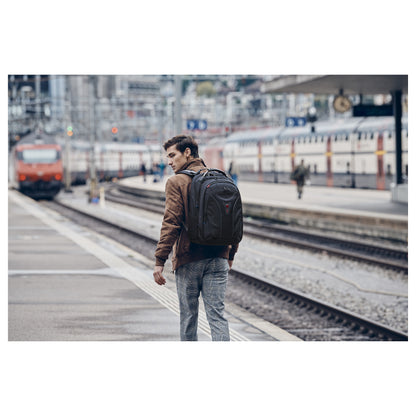 WENGER Carbon Notebook Rucksack fuer 15.6 bis 43.9cm 15.6 bis 17.3Zoll Tablet. Laptop schwarz