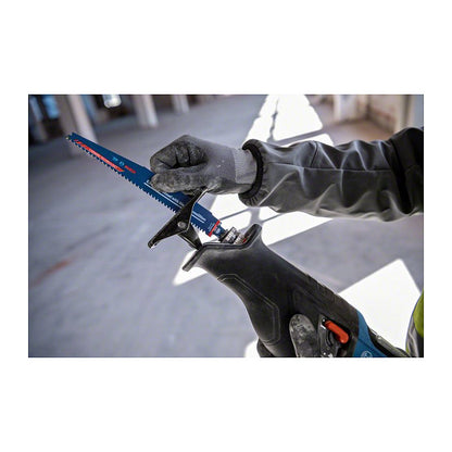 Bosch GSA 18V-28 Akku-Säbelsäge