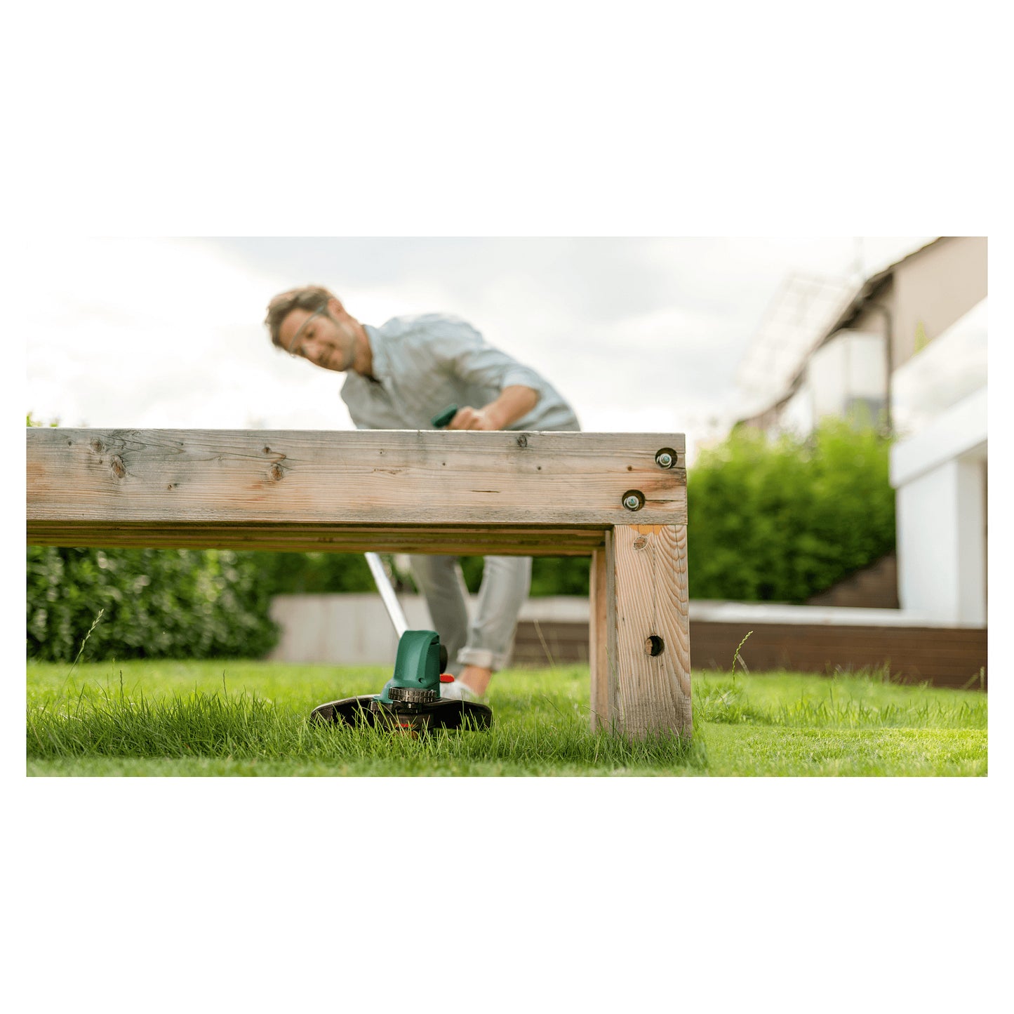 Bosch UniversalGrassCut 18-260 Akku-Rasentrimmer solo