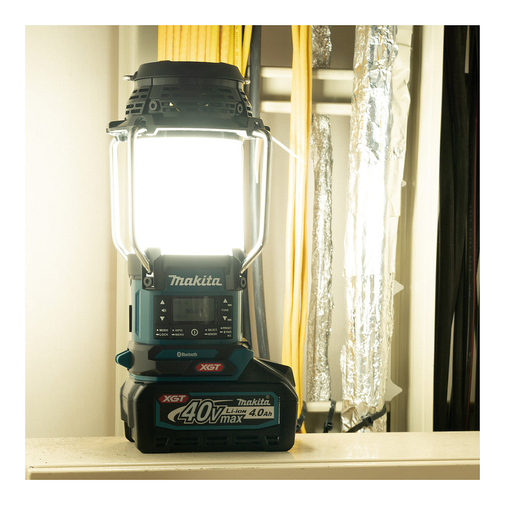 Makita MR009GZ Akku-Radio mit Laterne 40V