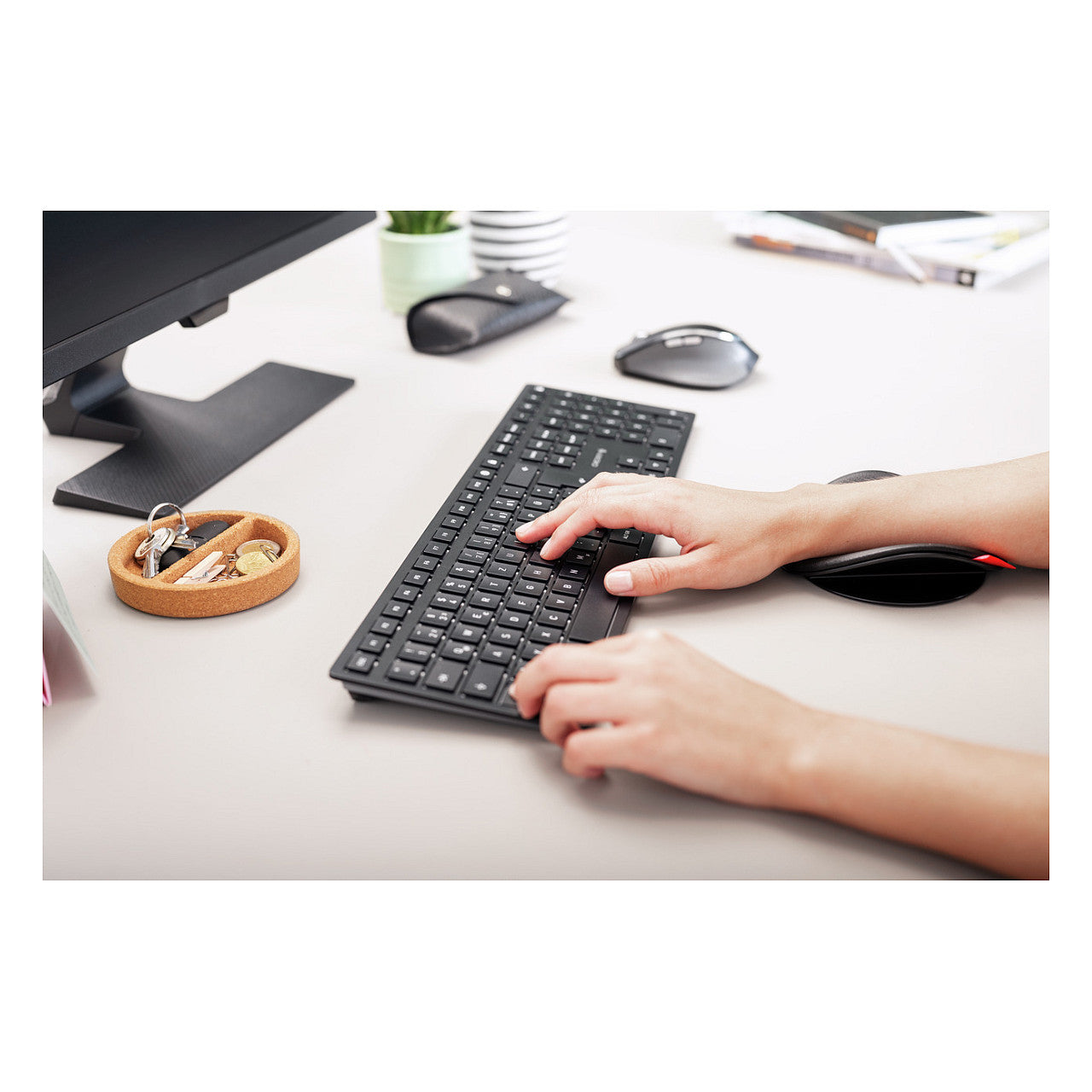 Cherry KW 9100 Slim US-ENG Keyboard