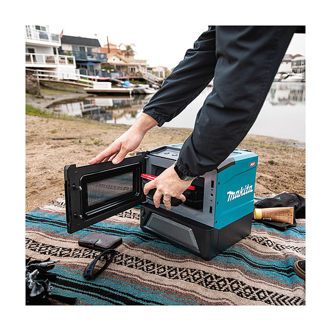 Makita MW001GZ Akku-Mikrowelle 40V