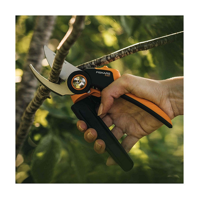 Fiskars Bypass-Gartenschere X-series L P961