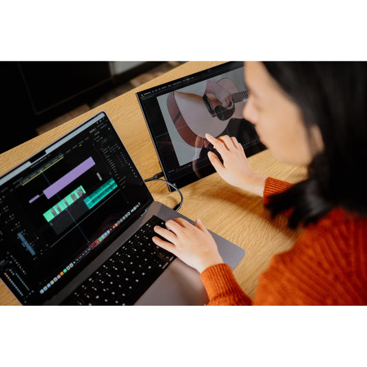 Verbatim PMT-17 4K Portable Touchscreen Monitor 17.3" 4K UHD