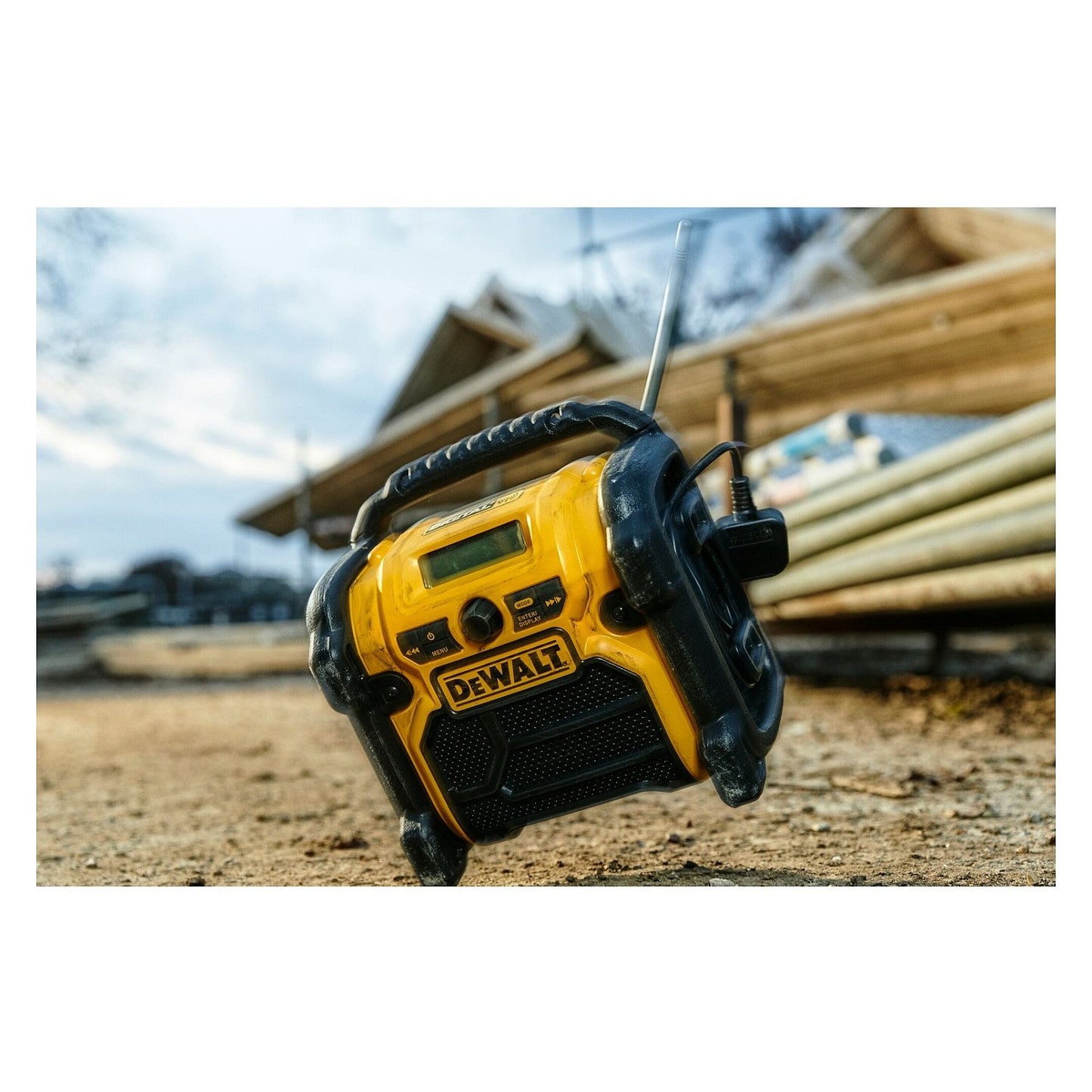 DEWALT Akku- und Netz-Radio fuer 10.8 - 18V