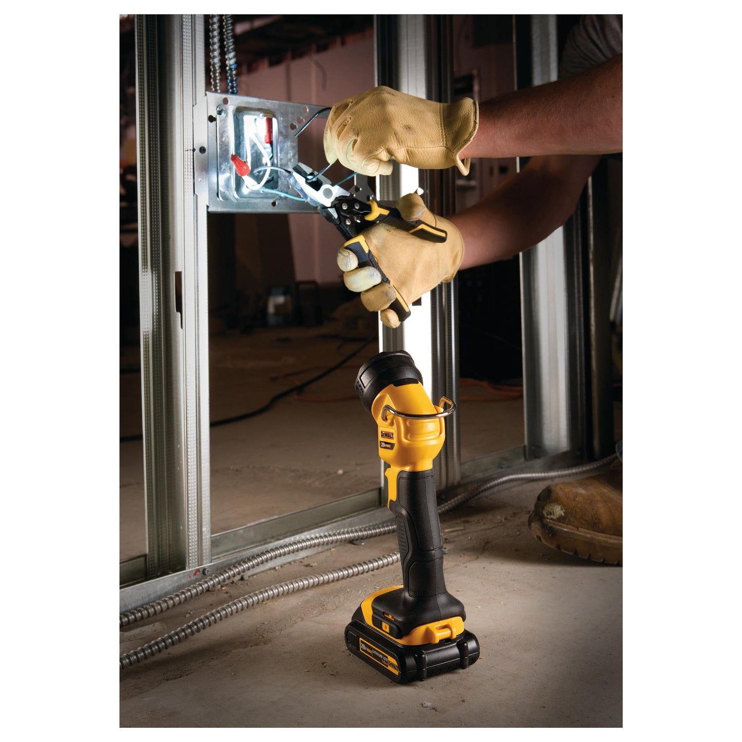 DEWALT Akku-LED-Lampe. 18V (Basisv.)