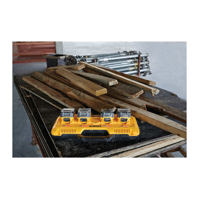 DEWALT Vierfach-Schnelladegeraet