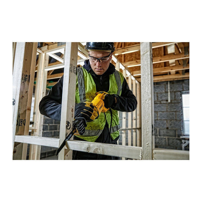 DEWALT Saebelsaege 1100Watt