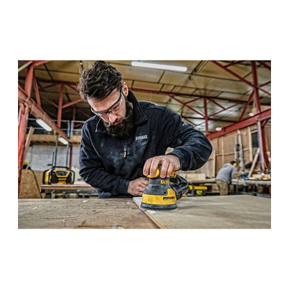 DEWALT Exzenterschleifer 125 mm. 280 Watt