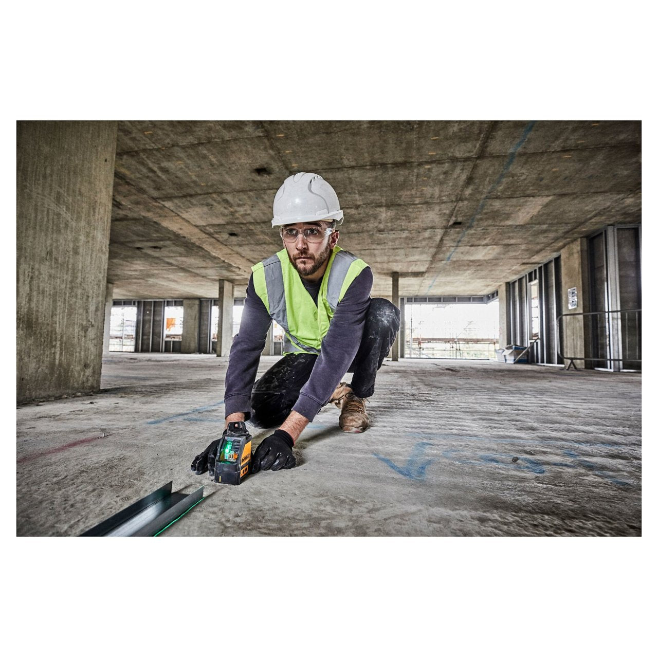 DEWALT Kreuzlinien-Laser gruen