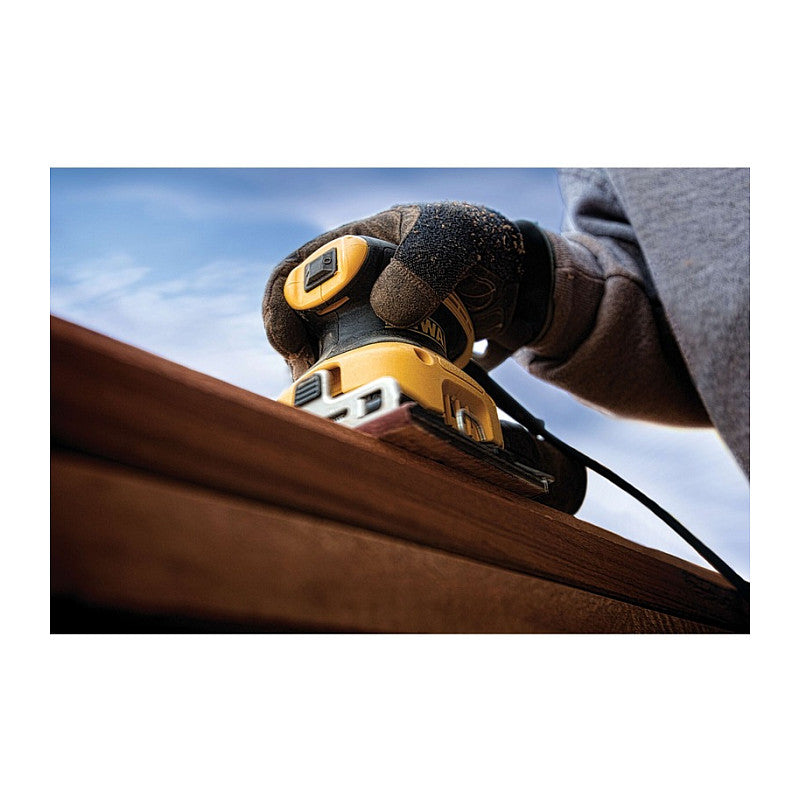 DEWALT Vibrationsschleifer 108x115 mm. 230 Watt