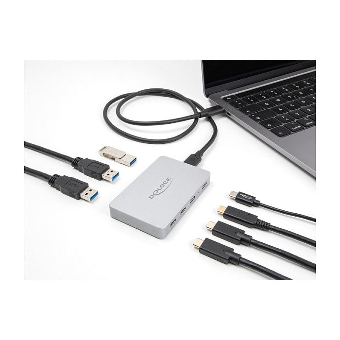 DELOCK 7 Port USB Hub mit 4 x USB Type-C Buchse und 3 x USB Typ-A Buchse mit PD 82 W