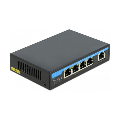 DELOCK Gigabit Ethernet Switch 4 Port PoE + 1 RJ45