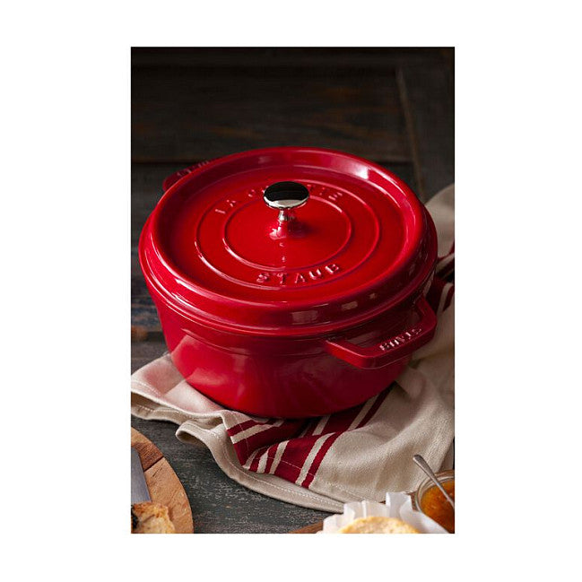 Staub La Cocotte 24cm rund. Kirsch-rot. Gusseisen