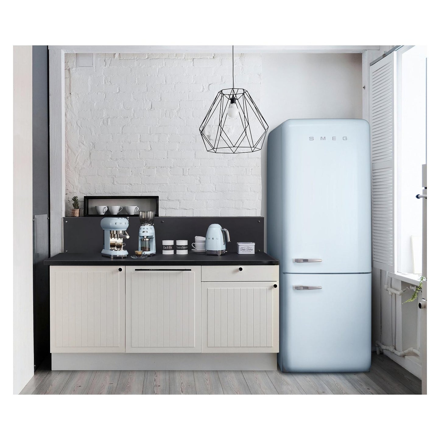 SMEG Wasserkocher 50s Style KLF04PBEU, Pastellblau