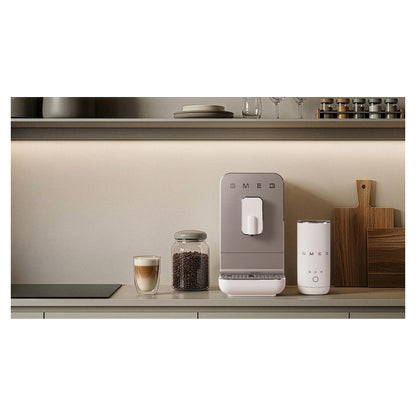SMEG Espressomaschine BCC11WHMEU weiß/grau