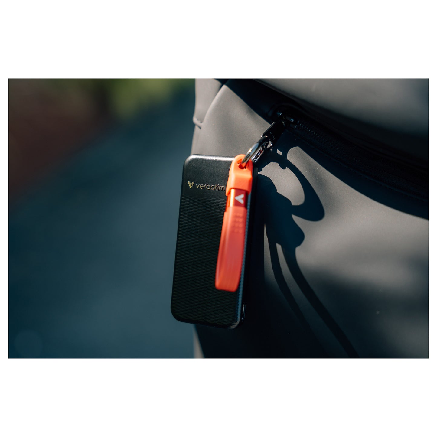 STICK S 2TB Verbatim Pocket SSD USB 3.2 black/red retail