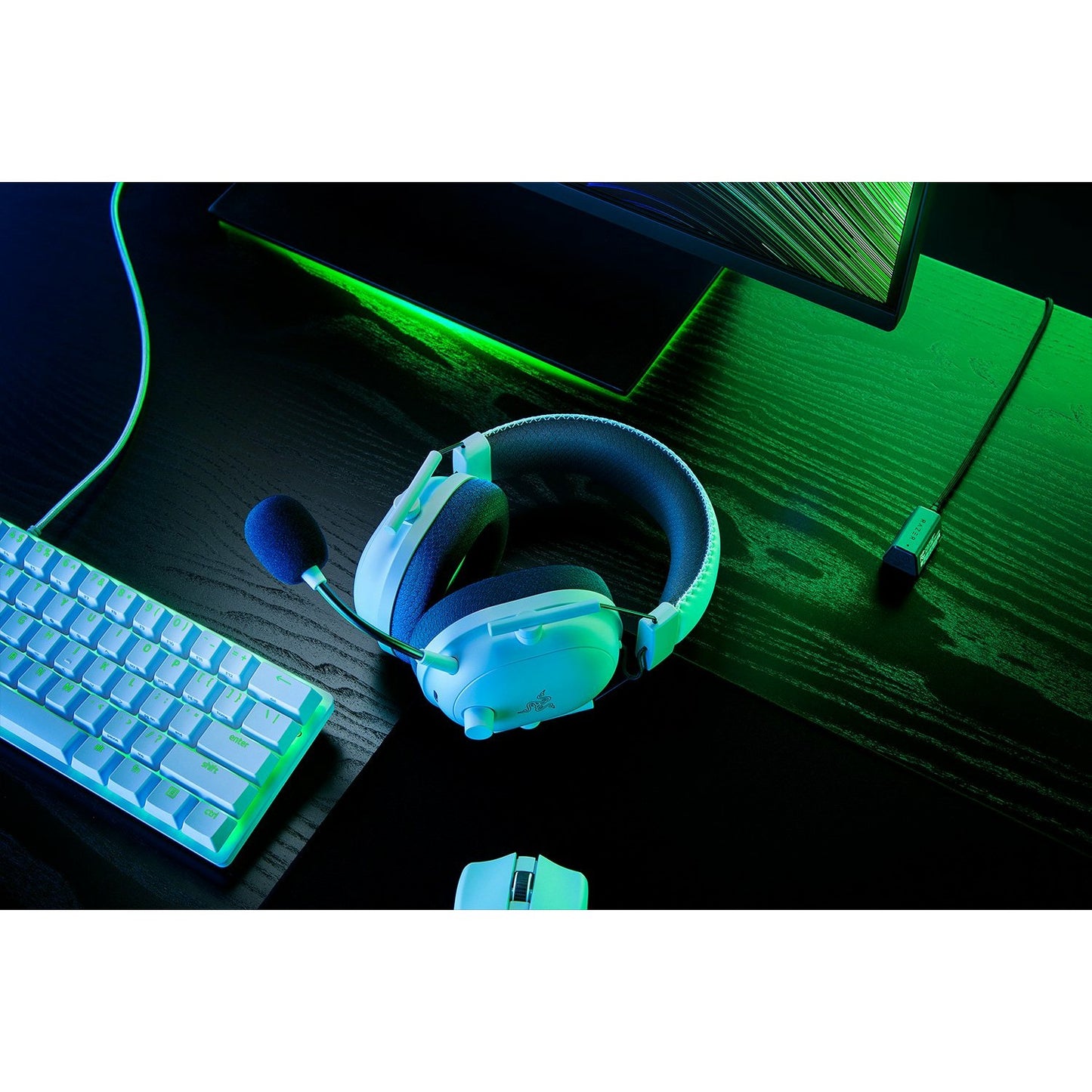 Razer BlackShark V2 Pro fr Xbox (wei. 2.4 GHz. Bluetooth)