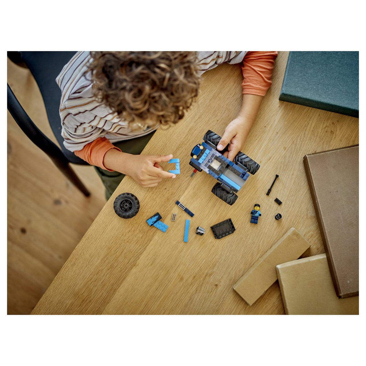 LEGO 60402 City Blauer Monstertruck