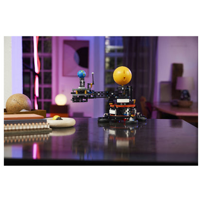 LEGO 42179 Technic Sonne Erde Mond Modell