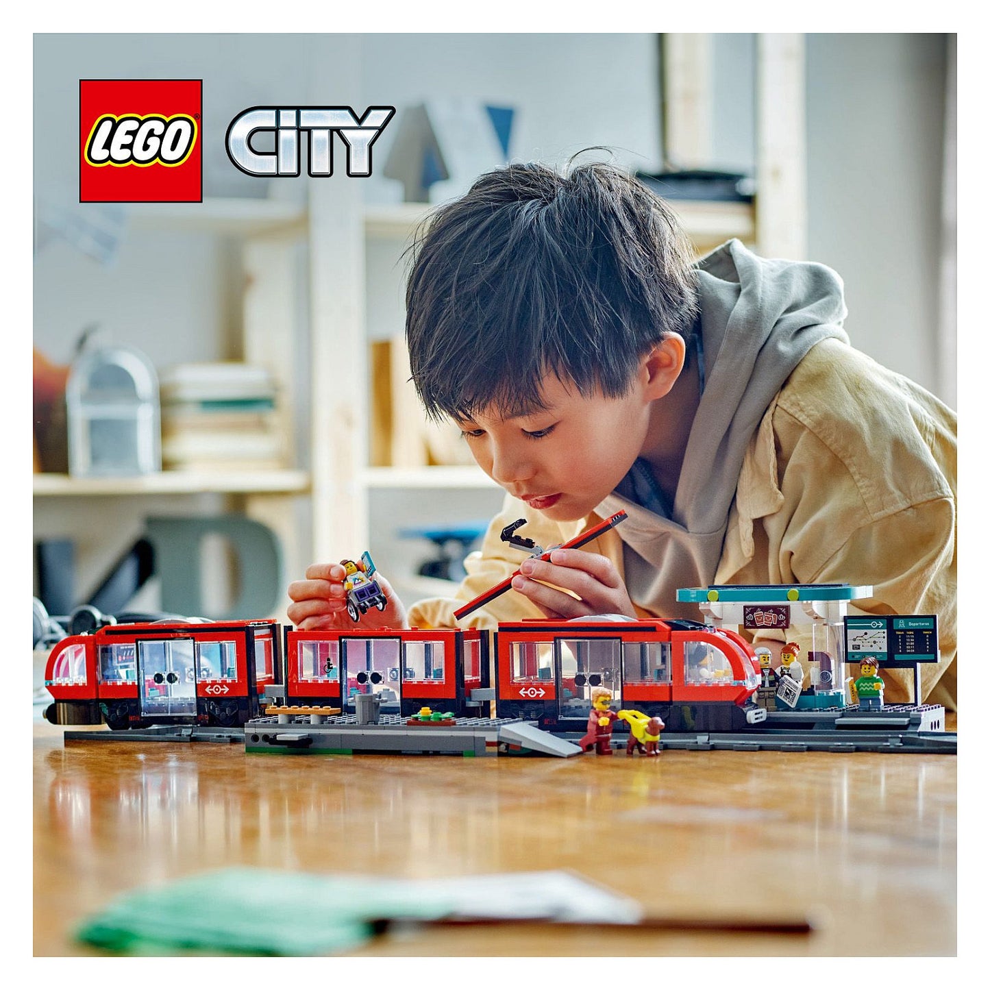 LEGO 60423 City Straßenbahn mit Haltestelle