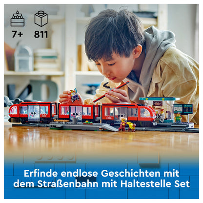 LEGO 60423 City Straßenbahn mit Haltestelle