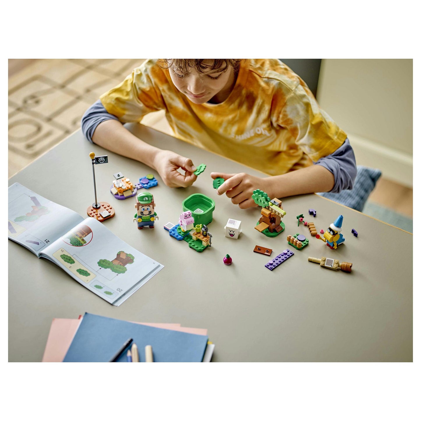 LEGO 71440 Super Mario Abenteuer mit dem interaktiven LEGO Luigi