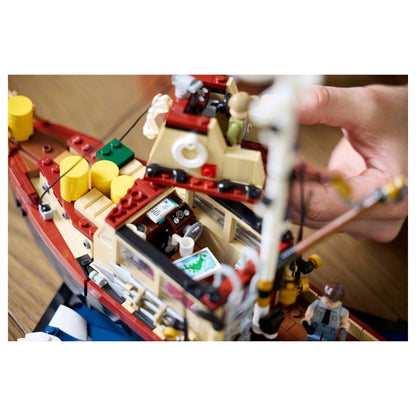 LEGO 21350 Ideas Der weie Hai
