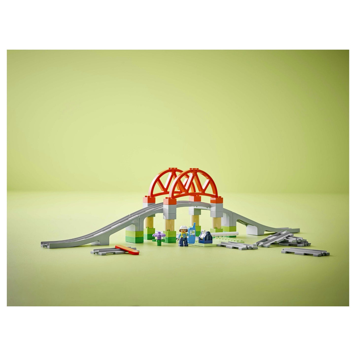 LEGO 10426 DUPLO Town Eisenbahnbrcke und Schienen - Erweiterungsset