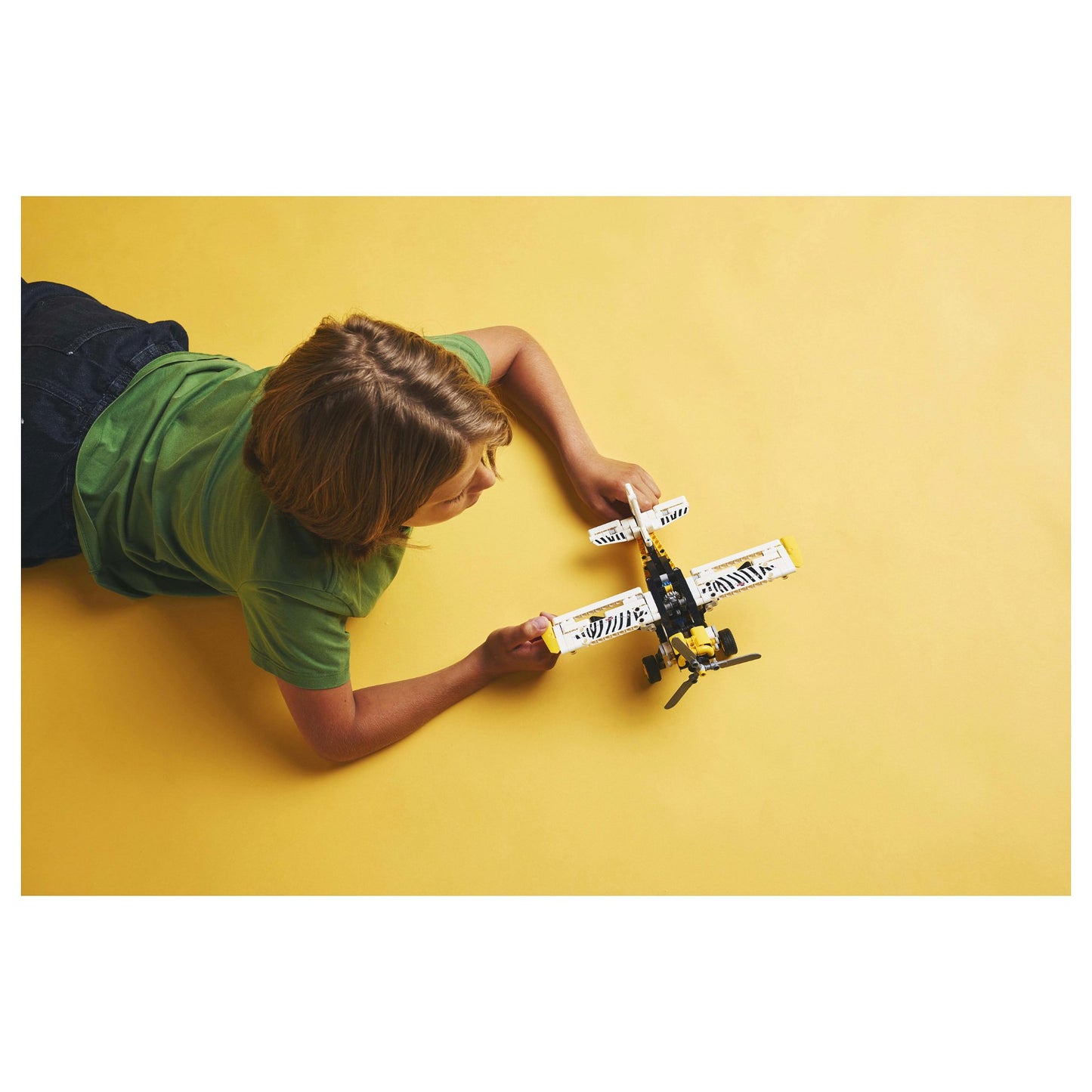 LEGO 42198 Technic Propellerflugzeug