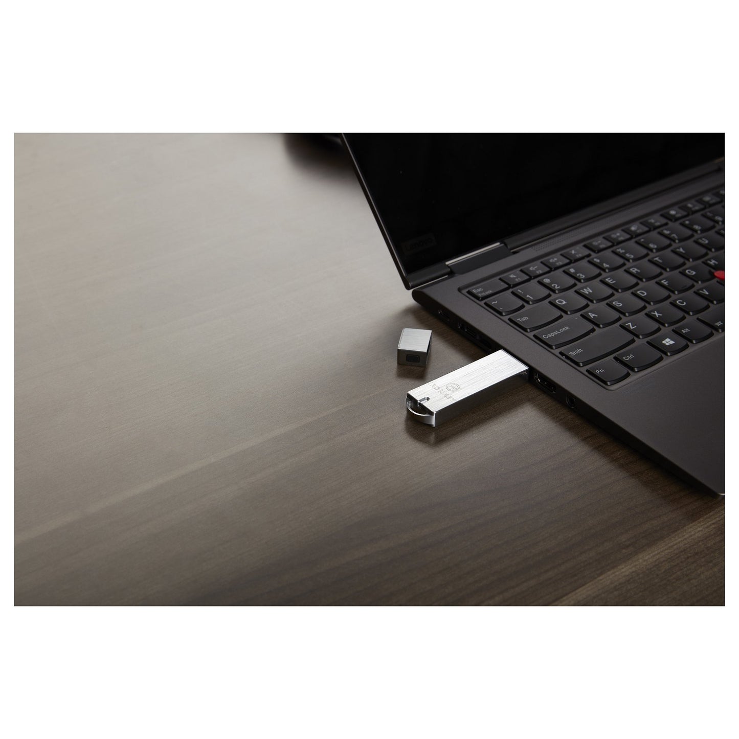 STICK 64GB Kingston IronKey Basic S1000 EnCry Lev.3 retail