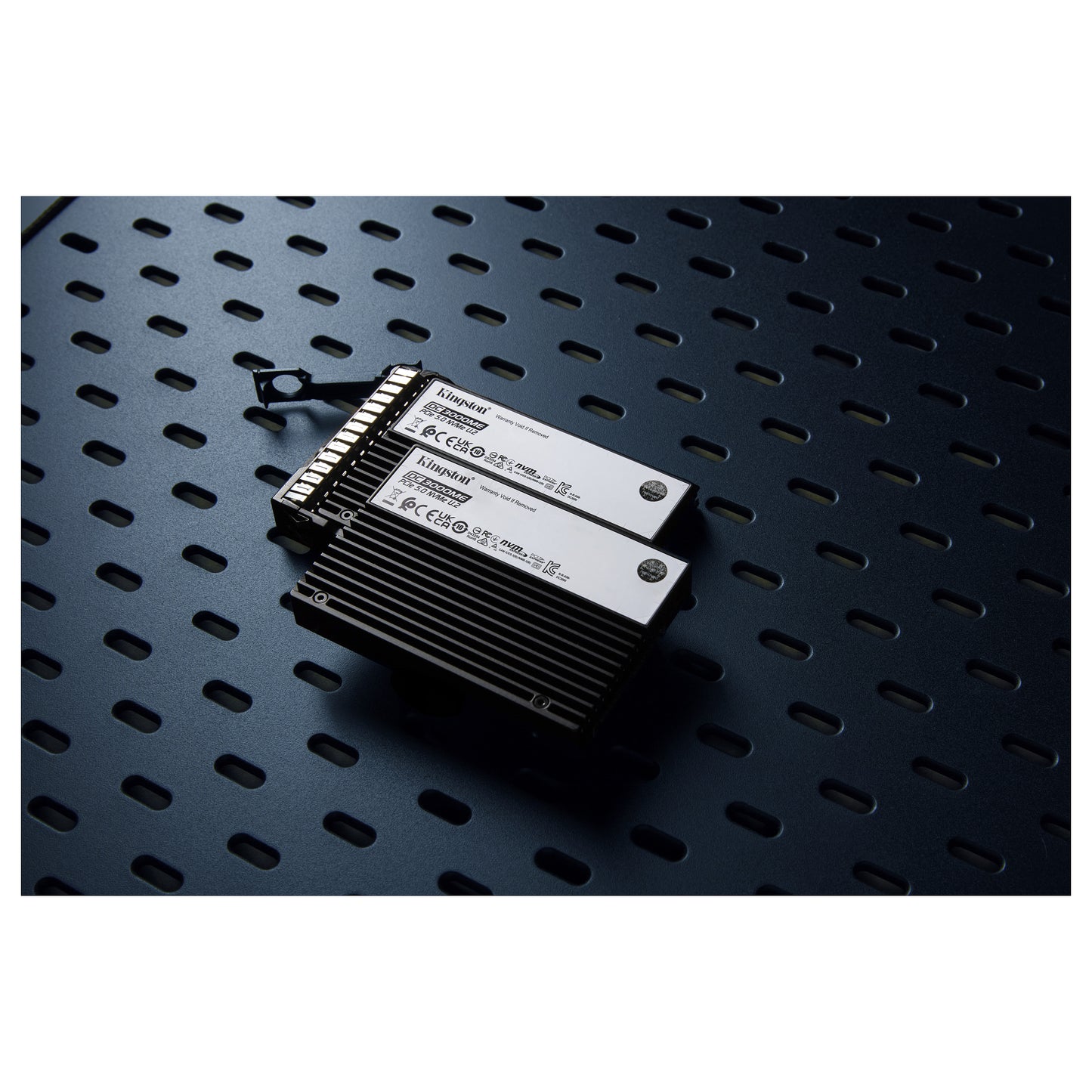 KINGSTON 7.68TB DC3000ME U.2 PCIe 5.0 NVMe