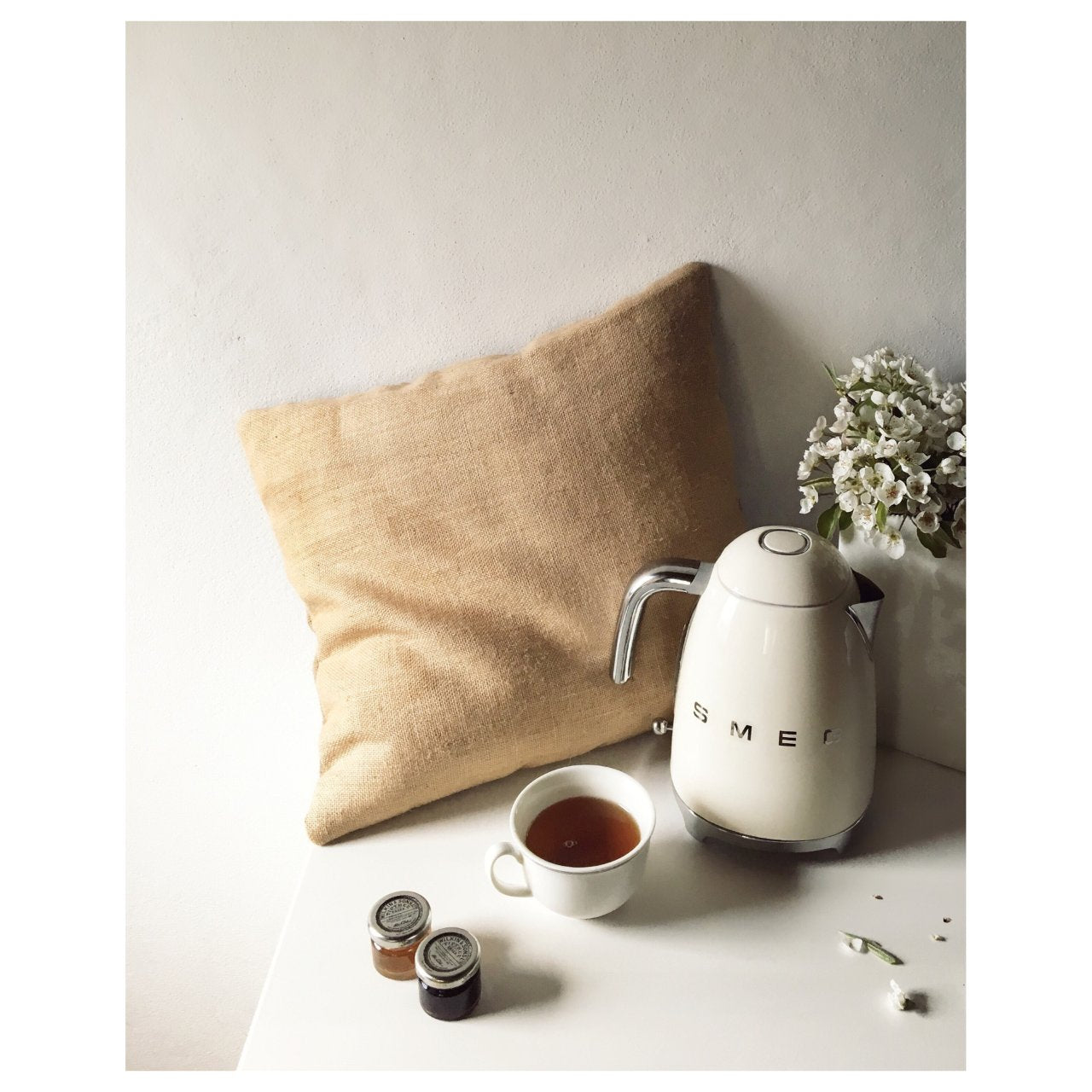 SMEG KLF03CREU 1.7L 2400W creme Wasserkocher