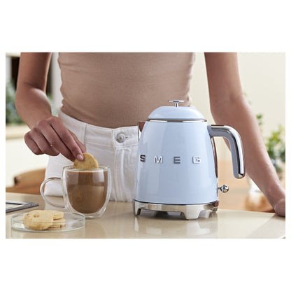 SMEG KLF05PBEU Mini Wasserkocher Blau