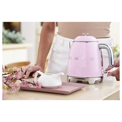 SMEG KLF05PKEU Mini Wasserkocher Rosa