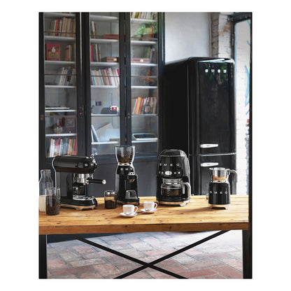 SMEG MFF11BLEU Milchaufschäumer 50`s Style schwarz