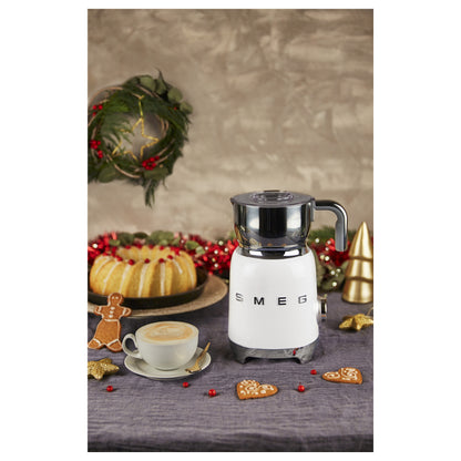 SMEG MFF11WHEU Milchaufschäumer 50`s Style weiß
