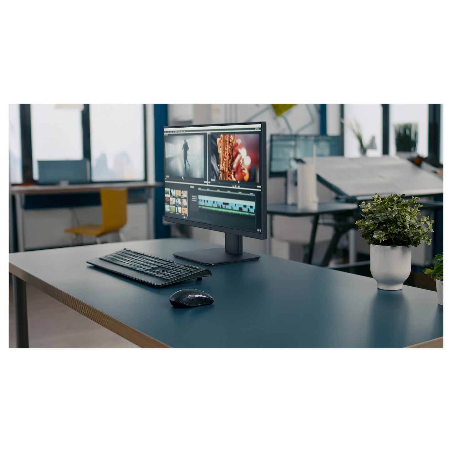 AIO ASUS ExpertCenter P4 P440VAESK-BPC079X 24" i7-13620H/16GB/512GBSSD/W11P