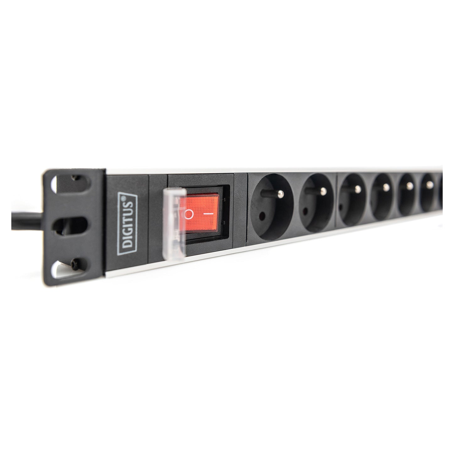 DIGITUS PDU 1U 8xCEE7/5 Ausgänge 230V/16A schwarz