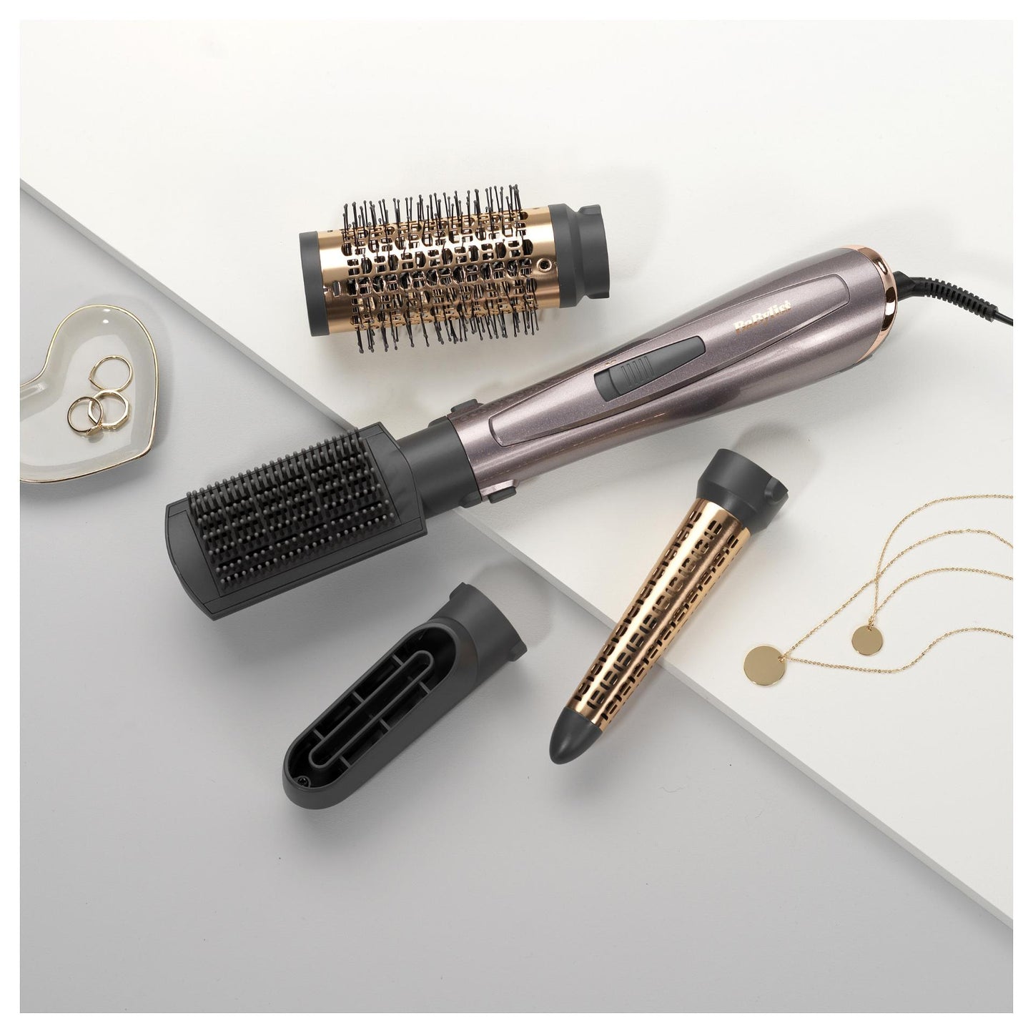 Babyliss AS136E Air Style 1000 Warmluftbürste mit Ionen-Technologie