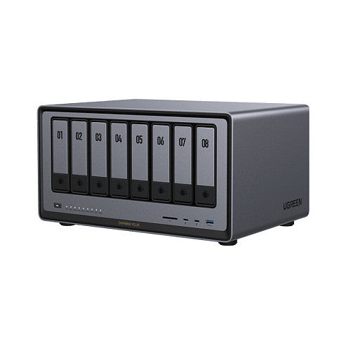8-Bay UGREEN DXP8800 Plus