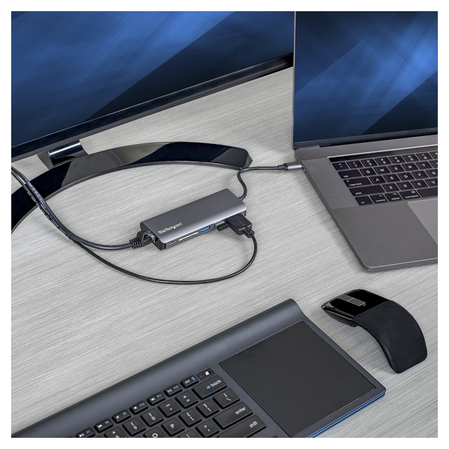 D StarTech USB C ADAPTER - HDMI - SD - PD