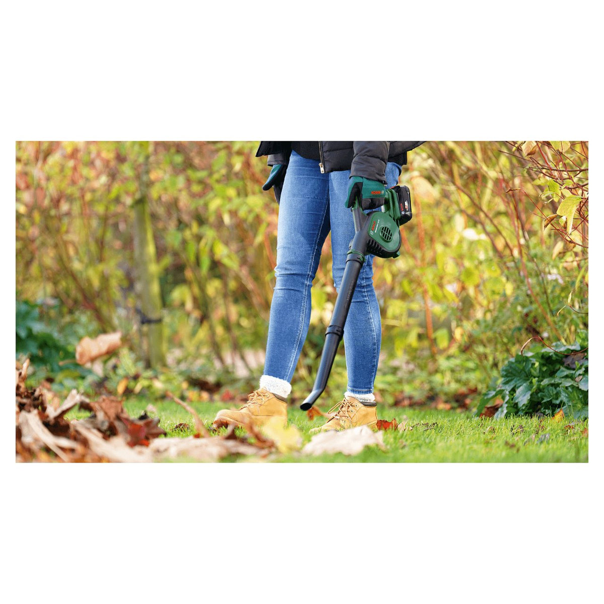 Powertools Akku-Laubblser Universal LeafBlower 18V-130, 18Volt (grn/schwarz, Li-Ionen Akku 2,5Ah, POWER FOR ALL ALLIANCE)